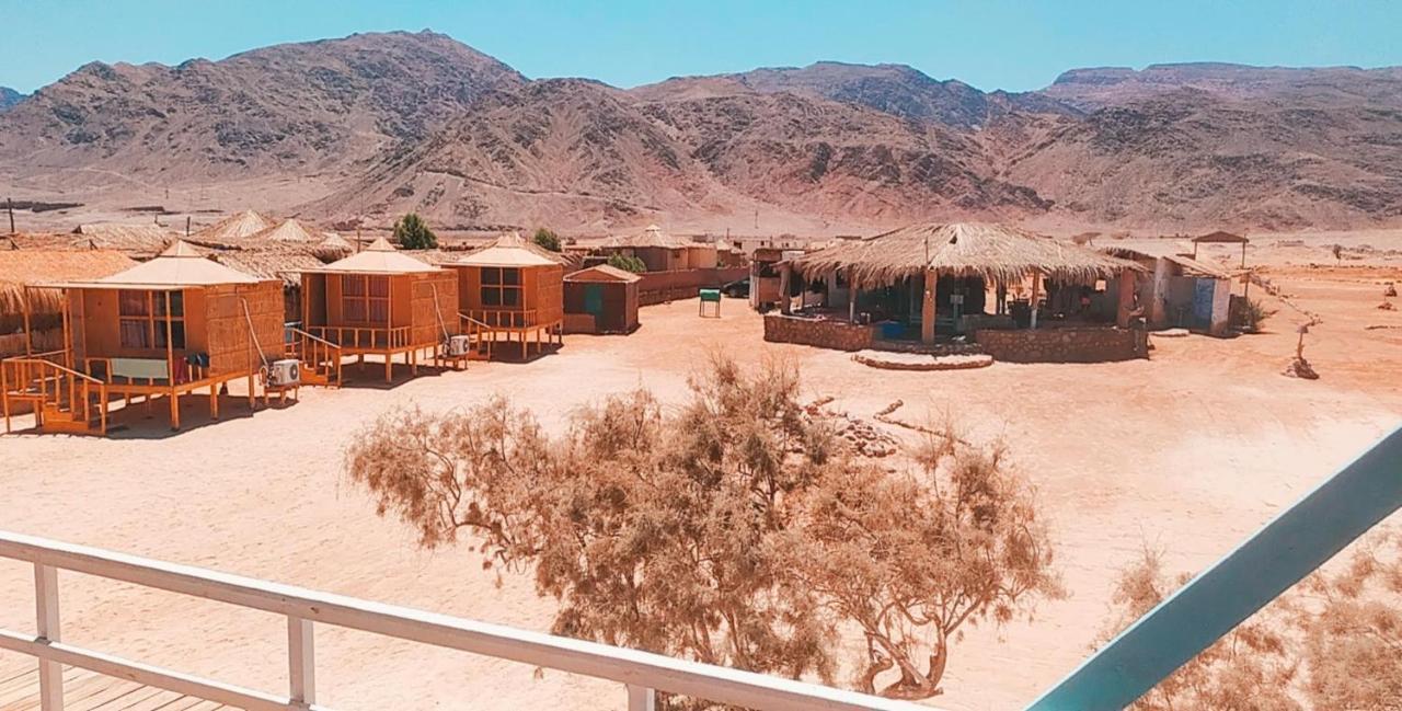 Half Moon Camp Hotel Taba Exterior photo